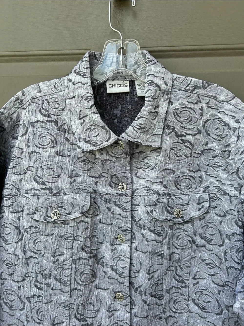Chico's Gray Floral-Print Lightweight Jacket